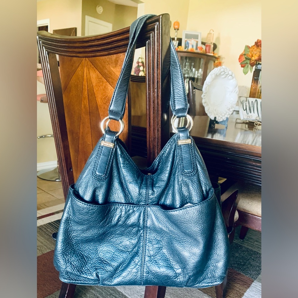 Michael Kors black leather shoulder bag